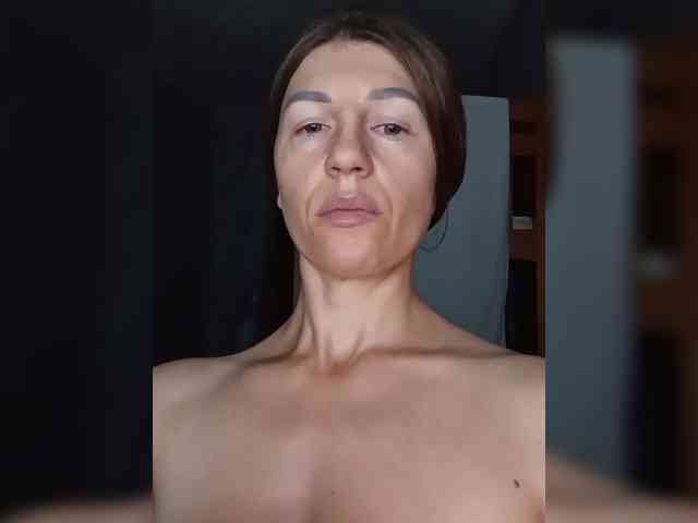 _Hot_ webcam