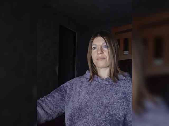 _Hot_ webcam