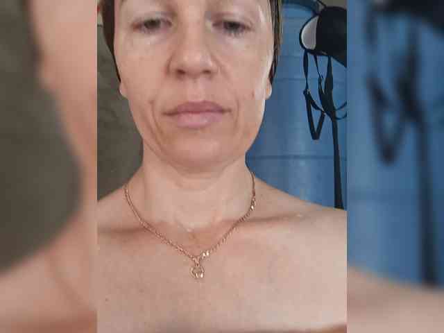 Hotprincess2035 Sex Cam Show