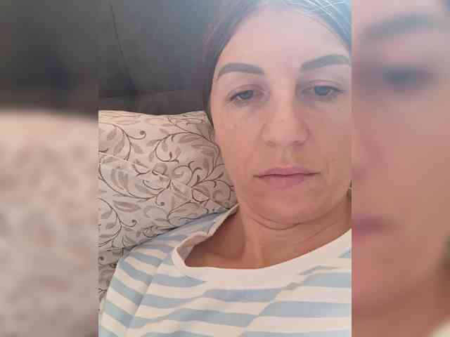 _Hot_ webcam