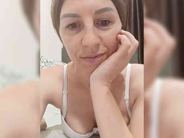 _Hot_ webcam
