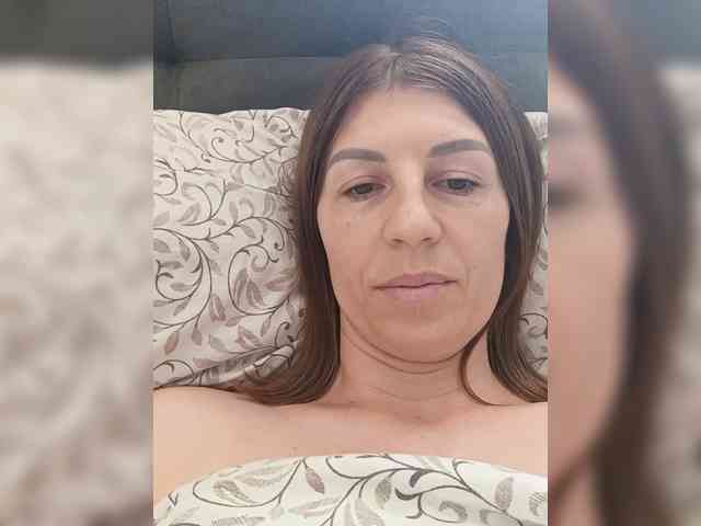 _Hot_ webcam
