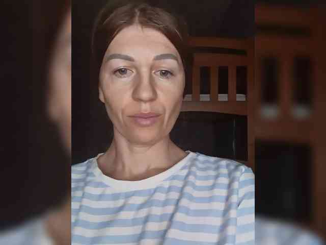 _Hot_ webcam