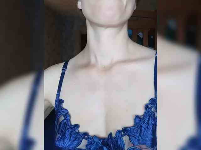 _Hot_ webcam