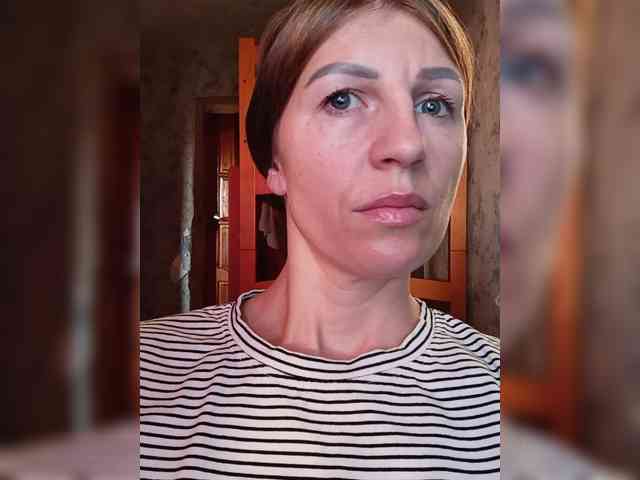 _Hot_ webcam