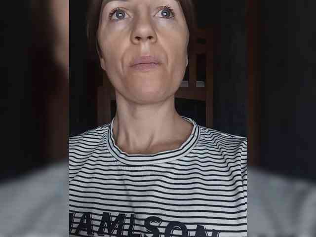 _Hot_ webcam