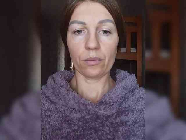 _Hot_ webcam
