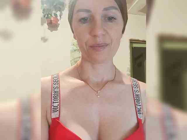 _Hot_ webcam