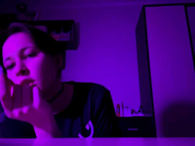 MerelinKvin live cam on BongaCams