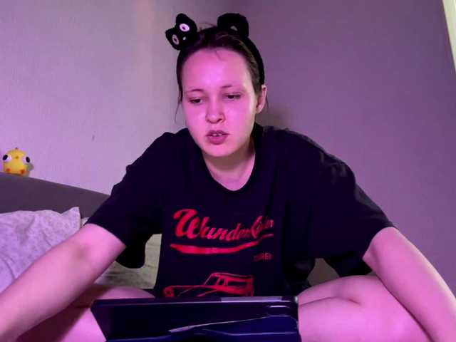 MerelinKvin live cam on BongaCams
