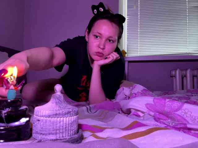 MerelinKvin webcam