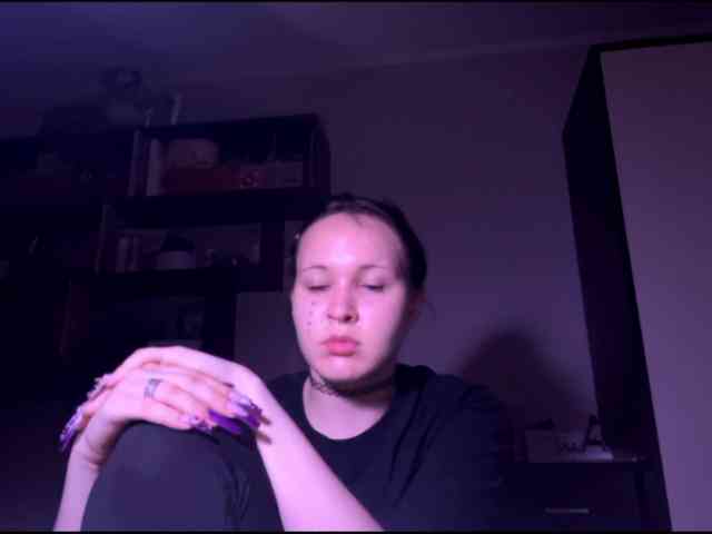 MerelinKvin webcam