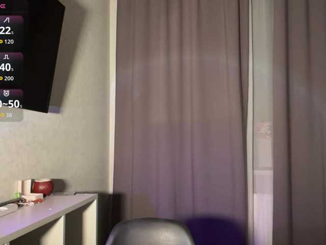 MerelinHox live cam on BongaCams