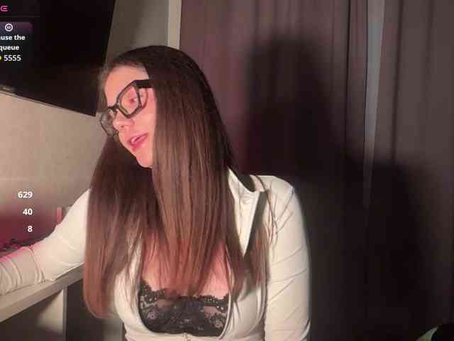MerelinHox Live Webcam on BongaCams