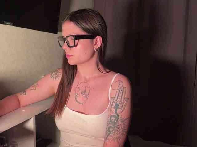 MerelinHox webcam