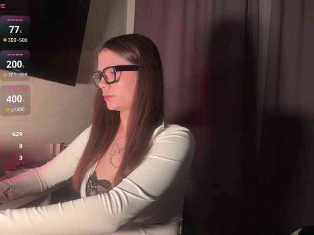 MerelinHox Live Webcam on BongaCams