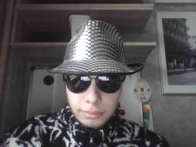 MerelinHox webcam
