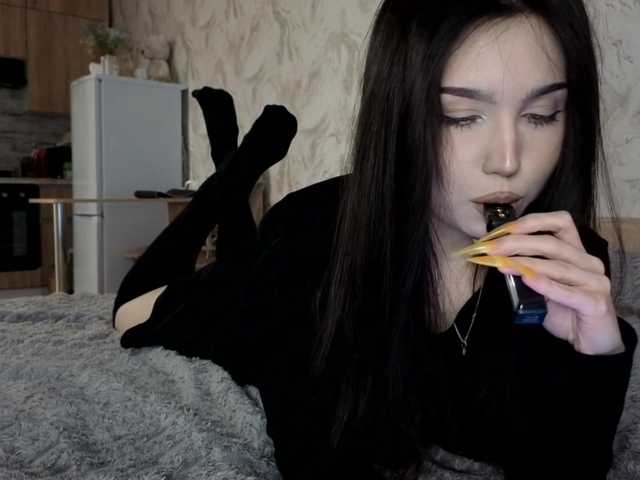 YuliaKim live cam preview
