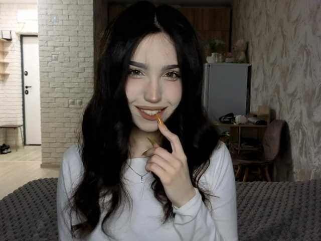 YuliaKim live cam on BongaCams