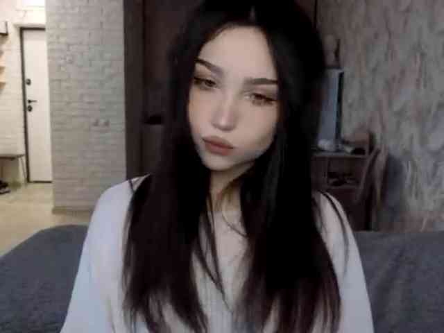 Modèle: YuliaKim