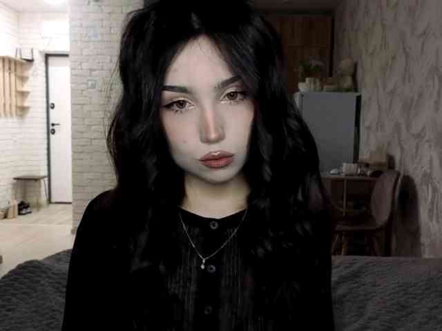 Modèle: YuliaKim