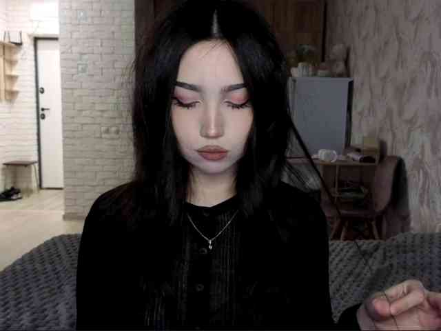 Modèle: YuliaKim