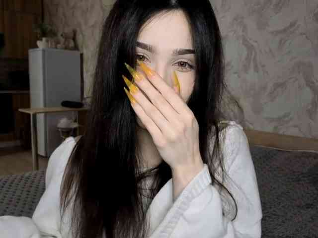 Model: YuliaKim