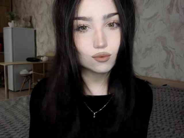 Modèle: YuliaKim