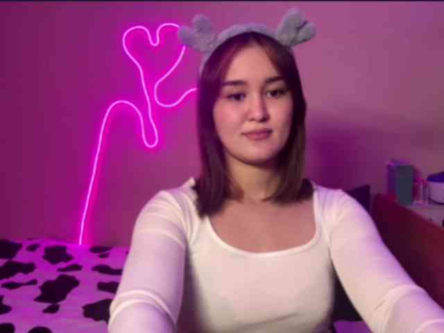 FiolaLaim Sex Cam Show