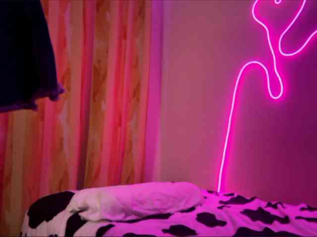 FiolaLaim Sex Cam Show