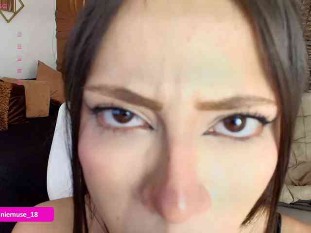 free live porn cam Anniemuse
