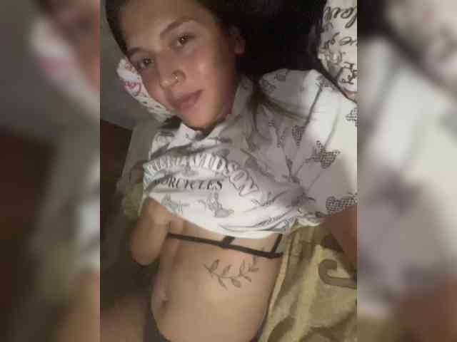 porno webcam Sofiya10