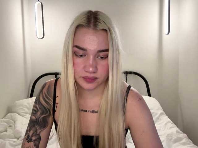 Видео KatieGlow