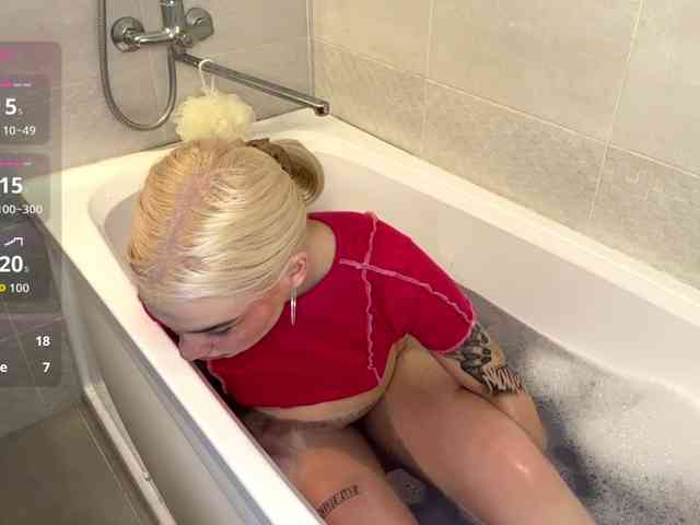 KatieGlow webcam