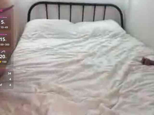 KatieGlow webcam