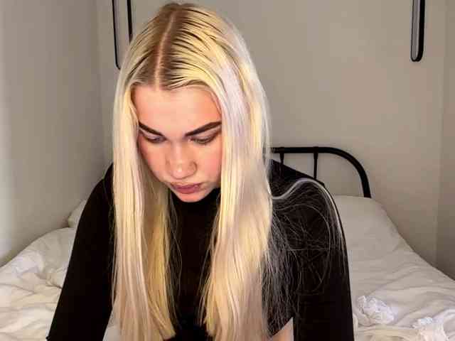 cam online KatieGlow