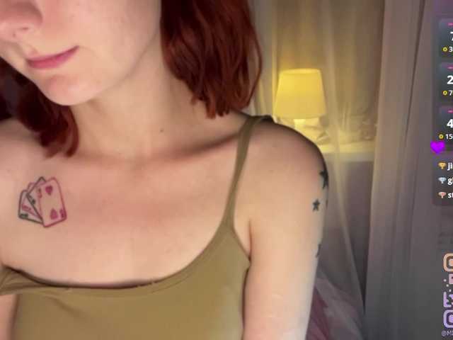 MiraCharming live cam on BongaCams