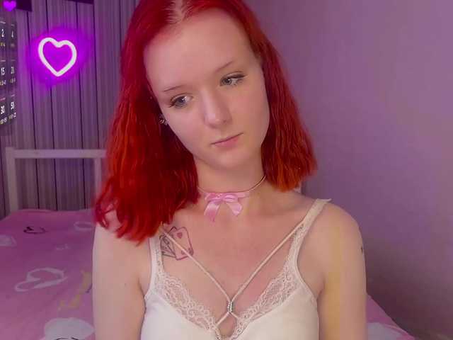 MiraCharming live cam on BongaCams