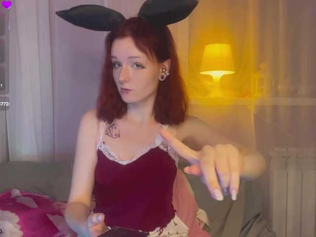 MiraCharming live cam on BongaCams
