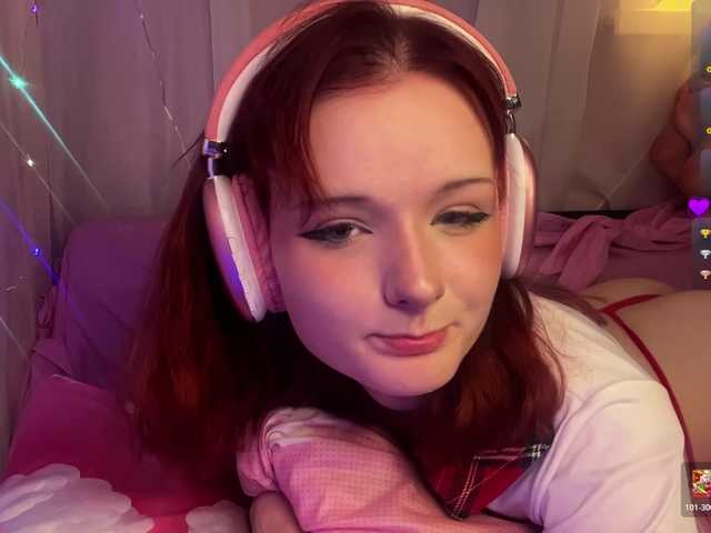 MiraCharming live webcam show