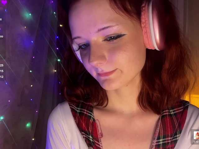 MiraCharming live cam on BongaCams