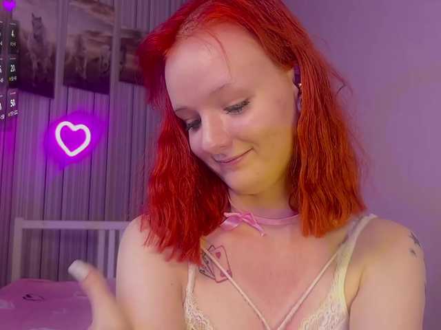 MiraCharming live cam on BongaCams