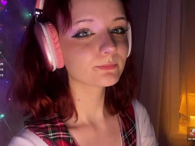 MiraCharming live cam on BongaCams