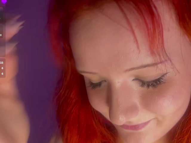 MiraCharming live cam on BongaCams
