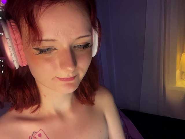 MiraCharming live webcam show