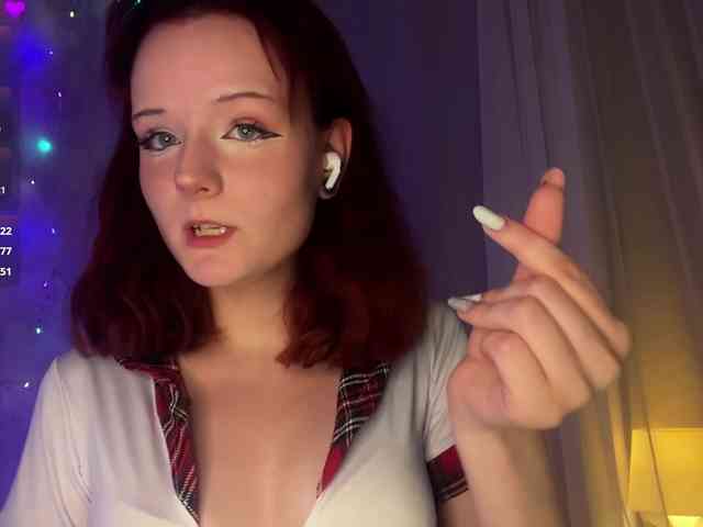 Miracharming's cam show statistics and live stream