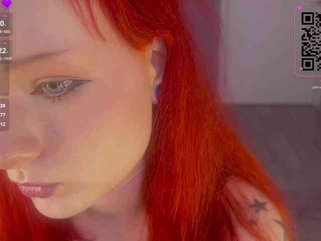 Miracharming's cam show statistics and live stream