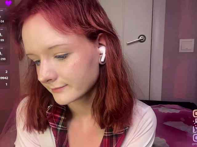 MiraCharming Live Webcam on BongaCams