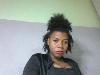 Florecia1's Live Webcam