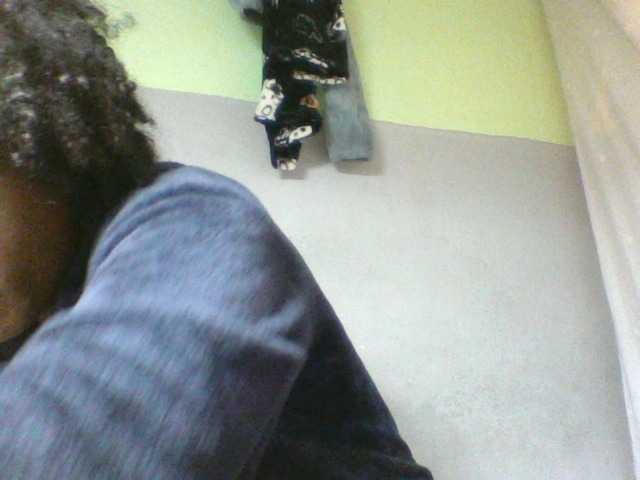 Florecia1 live cam on BongaCams